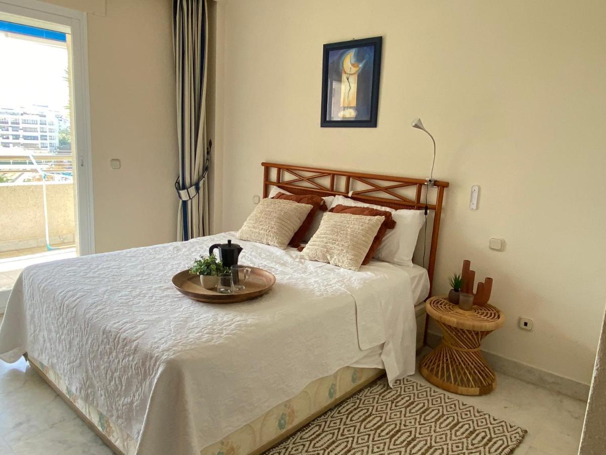 Exclusive Puerto Banus Beach Apartment Free Parking Wifi & Swimming Pool Marbella Exterior foto