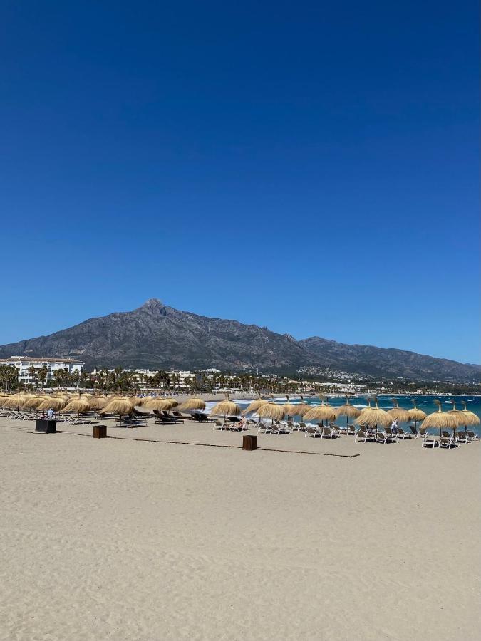 Exclusive Puerto Banus Beach Apartment Free Parking Wifi & Swimming Pool Marbella Exterior foto